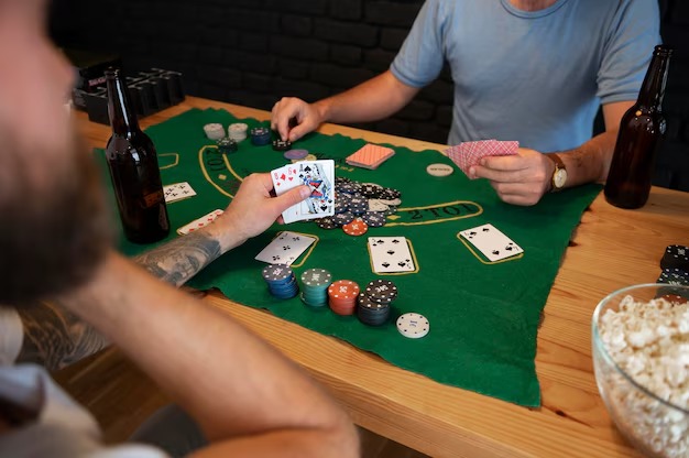 la toto platform interface showing football, live-dealer, slots, and esports categories